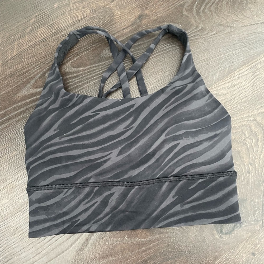 lululemon sports bra